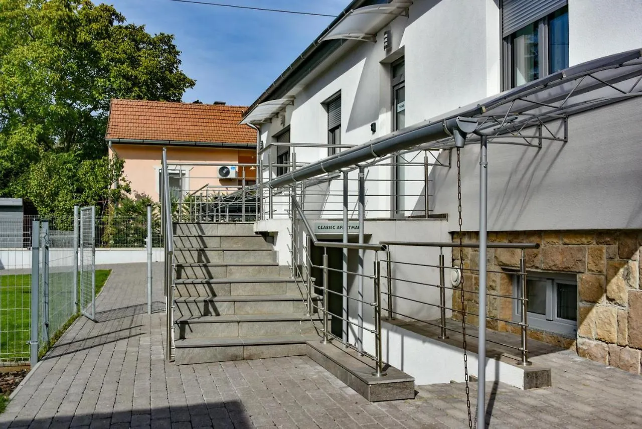 Villa Garden Eger Apartment