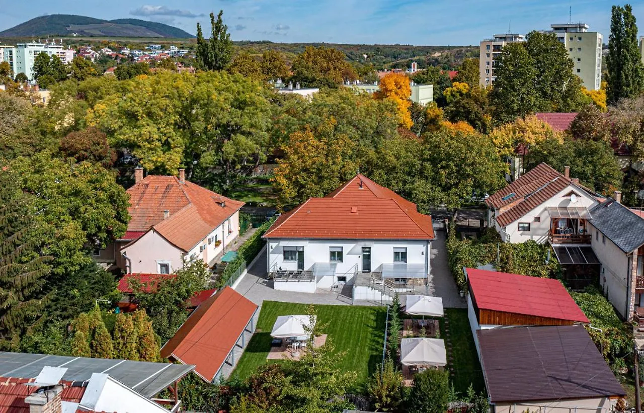 Villa Garden Eger