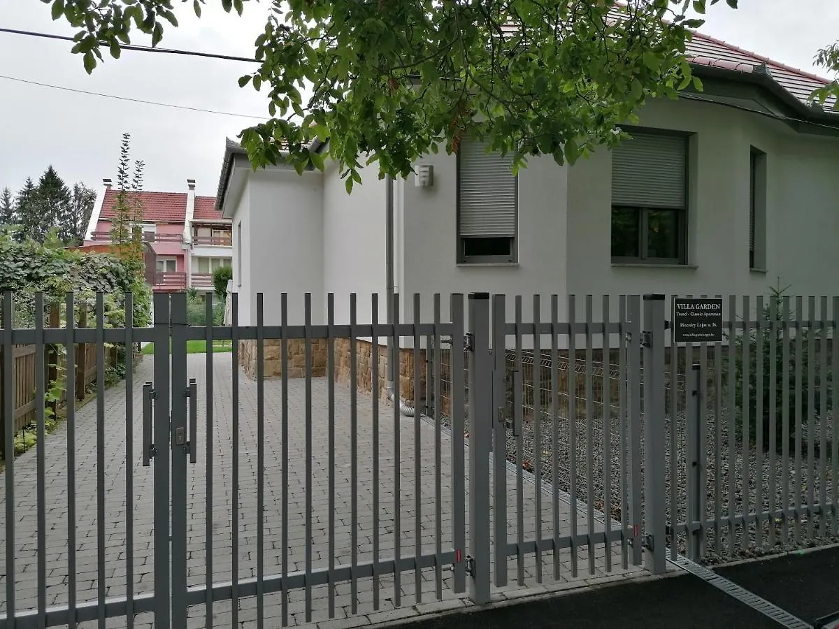 Apartment Villa Garden Eger