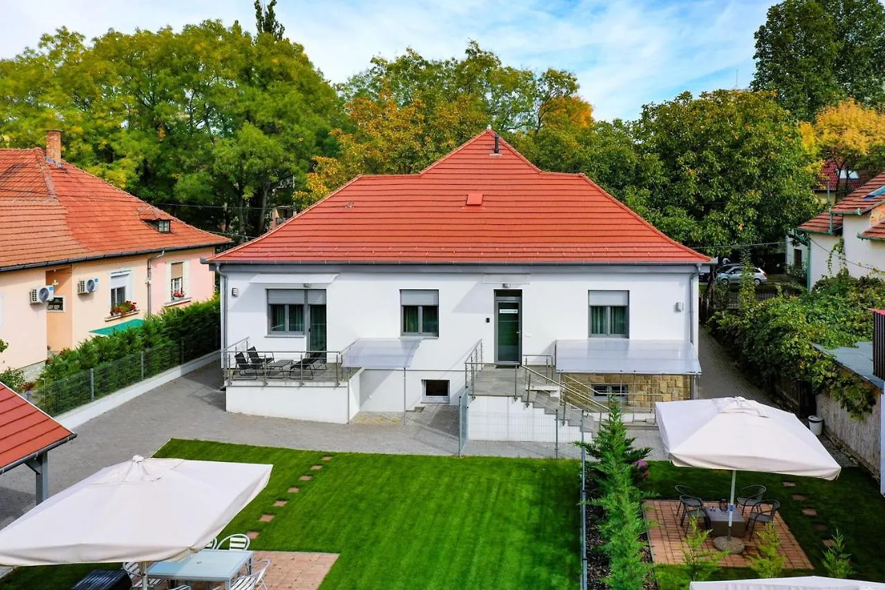 Apartment Villa Garden Eger Hungary